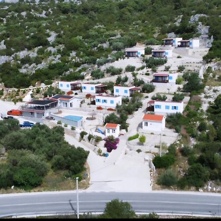 Camping Homes Grot Gradac (Split-Dalmatia) Exterior foto