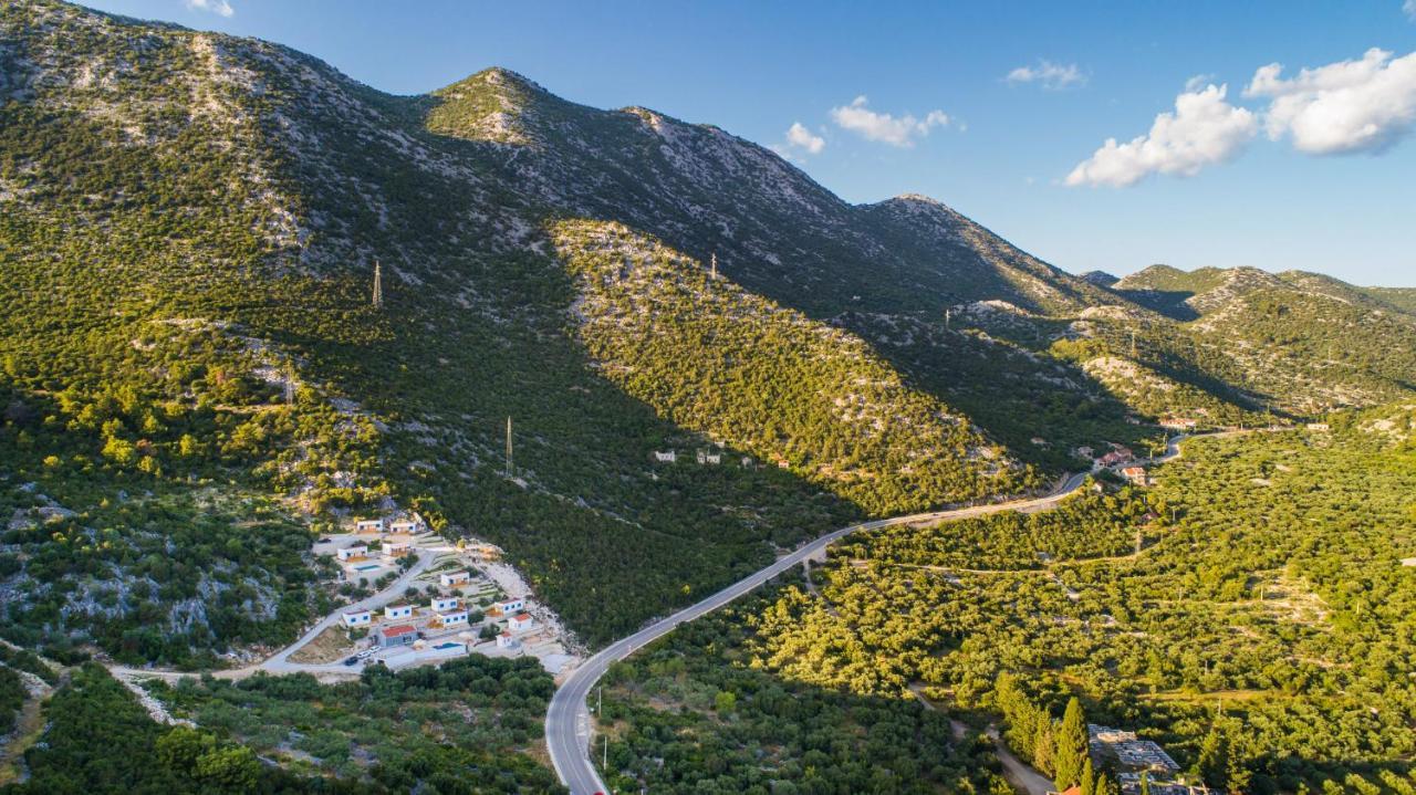 Camping Homes Grot Gradac (Split-Dalmatia) Exterior foto